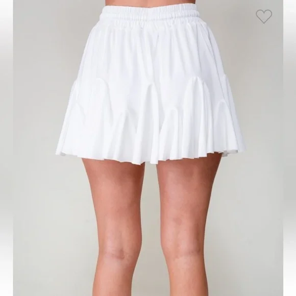 #312 RESTOCK Elegant White Pleated Skirt - Picture 1 of 5